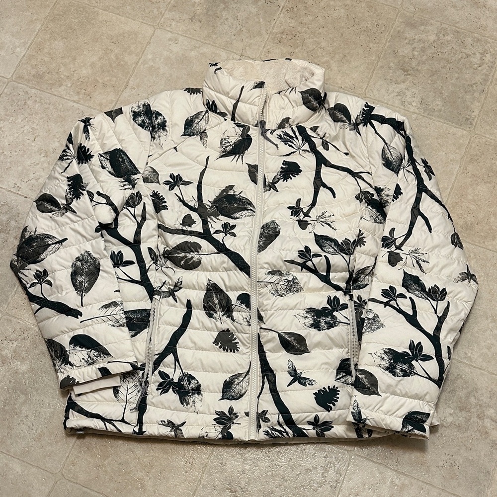 Columbia Omni Heat White and Gray Puffer Jacket